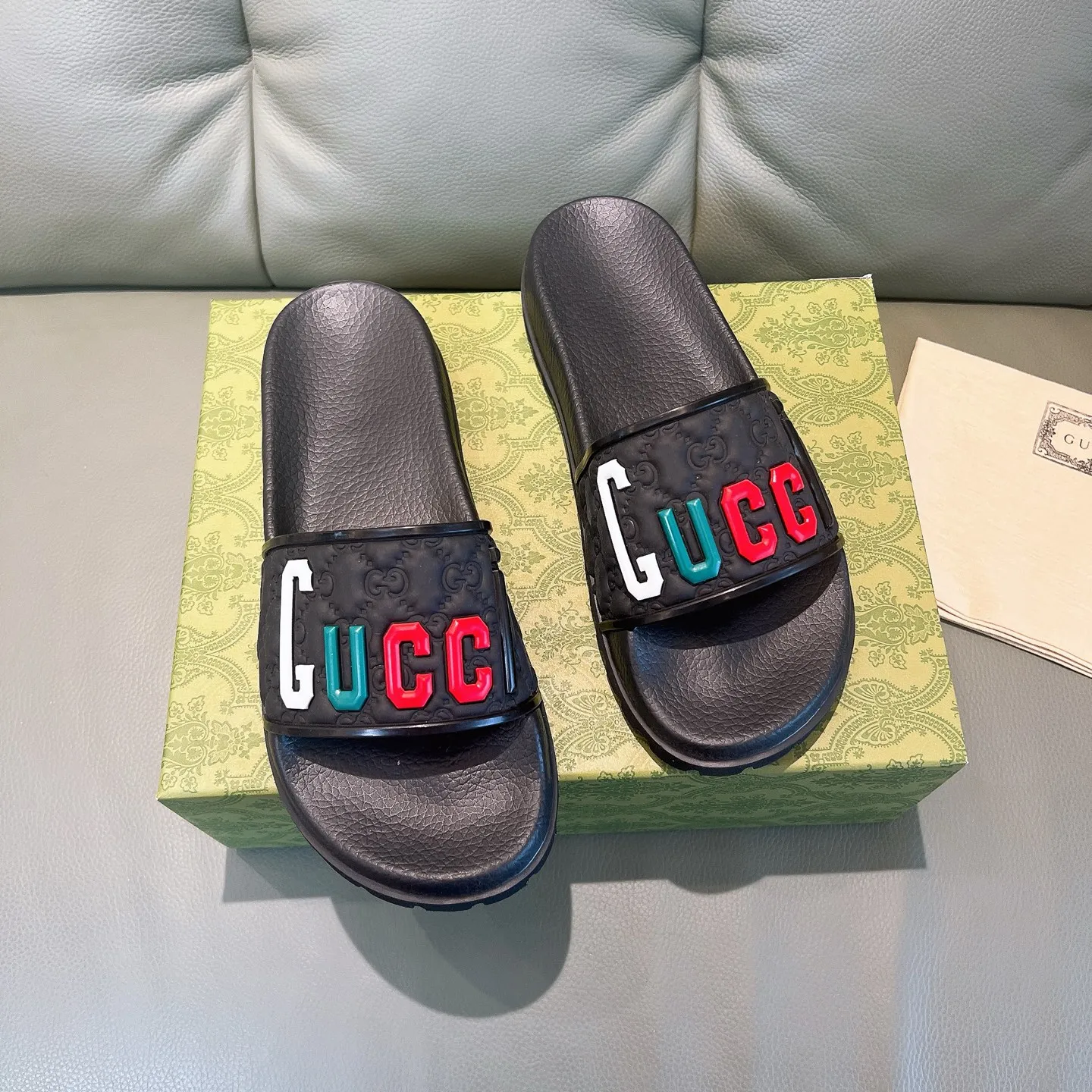 Men's Men's Shoes 130🐮🐮Gucci Gucci Slippers Gucci 2024 latest beach sandals slippers Original molding double G LOGO Original molding consistent Outsole: Men's Men's Shoes u double-layer outsole Size: 35-46